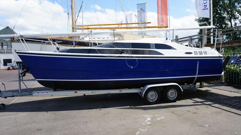MacGregor 26M