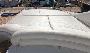 Pershing 52
