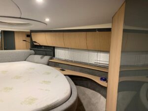 Atlantis 42