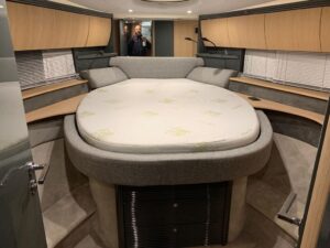 Atlantis 42