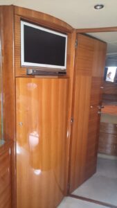 Atlantis 47