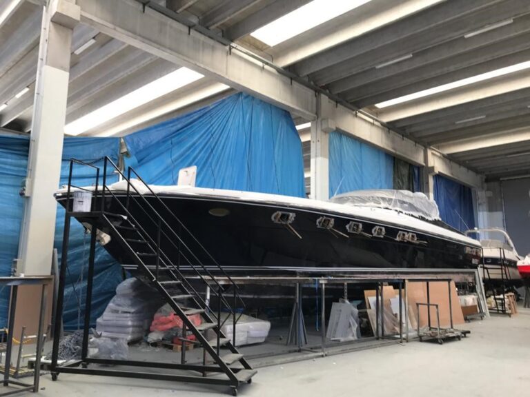 Itama 60 refit 2017