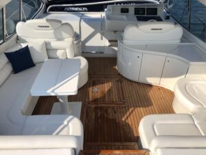 Pershing 54