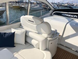 Pershing 54
